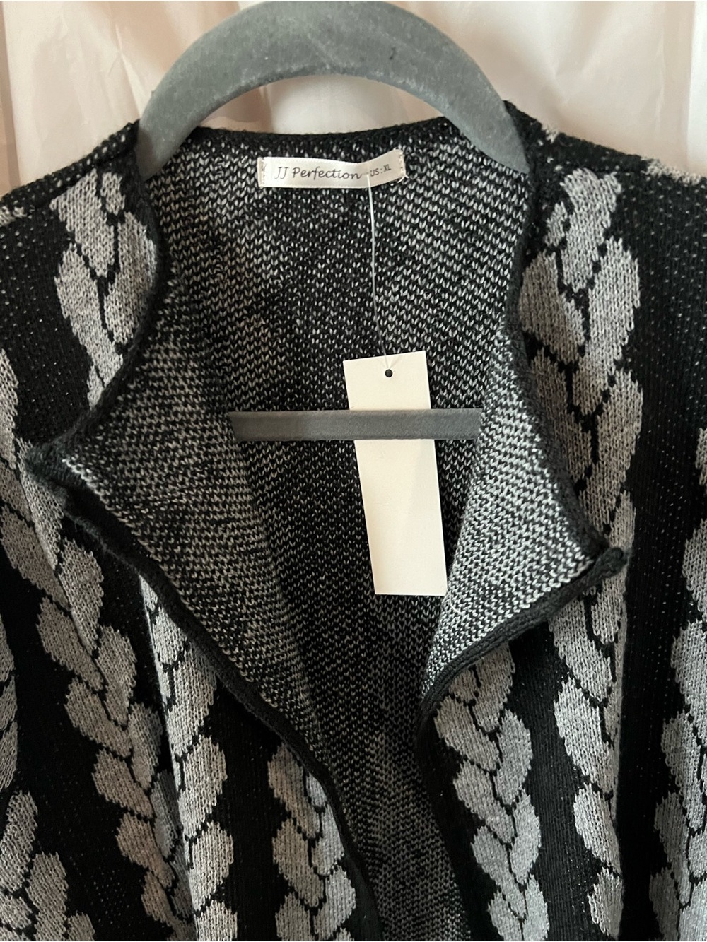 Perfection Black & Gray Open-Front Knit Cardigan